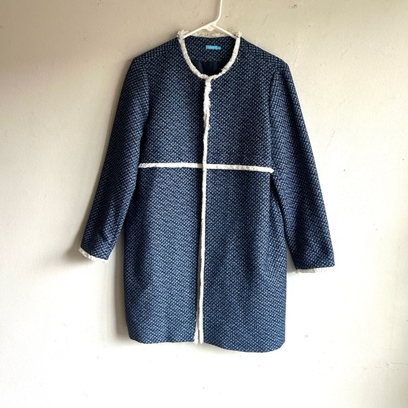 J. McLaughlin Tweed Fringe Trim Mid Length Jacket Coat Blue White Size Lg NWOT - Picture 2 of 12